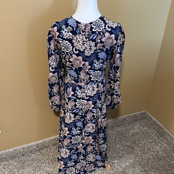 💕 Eliza J Long Sleeve Floral Maxi Dress - Picture 3 of 5